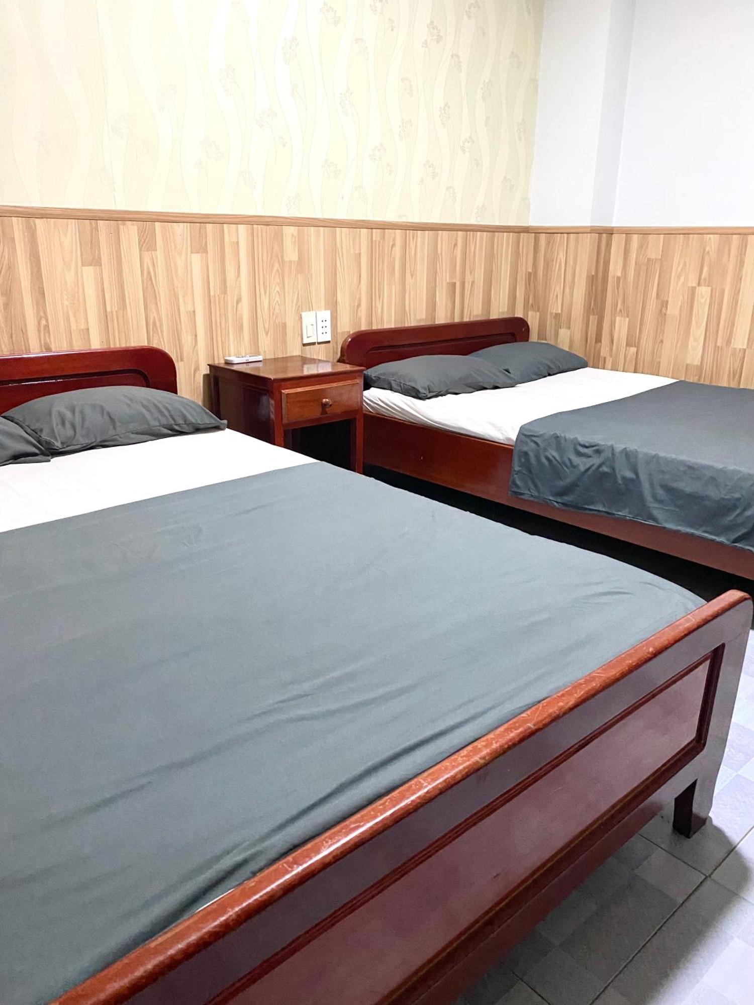 Tue Tinh Hotel На Транг Екстериор снимка